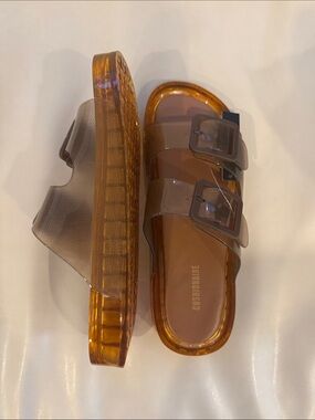 Cushionaire Amber Brown Double-Buckle Slide Sandals